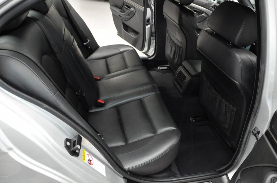 Интерьер BMW M5 (E39) 2001 года  (EU) (фото 41 из 50)